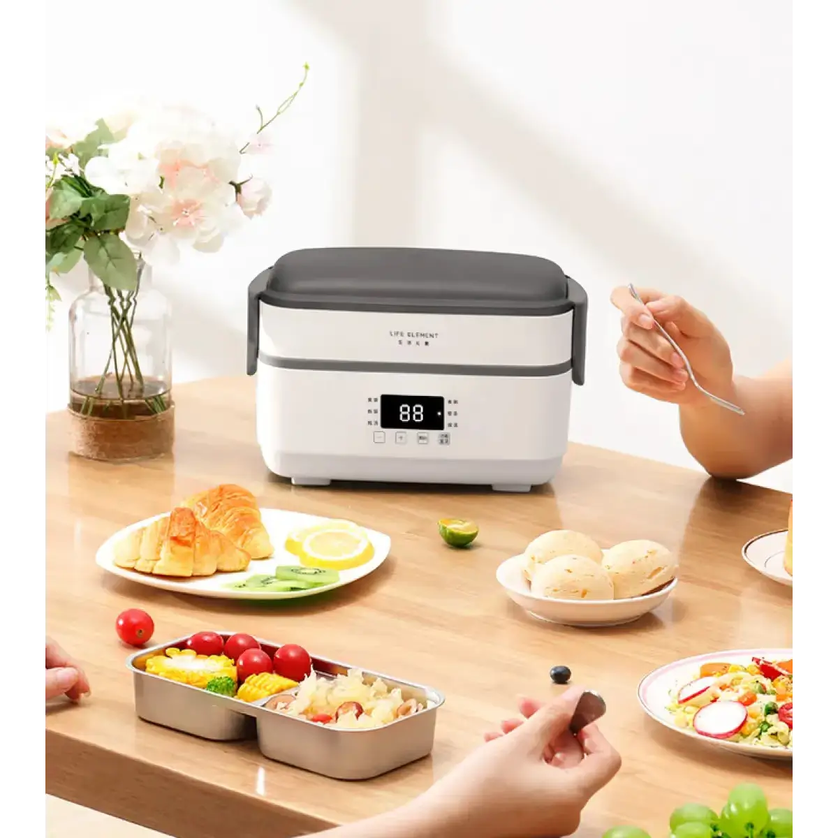 portable-car-food-warmer-lunch-box-that-plugs-into-car